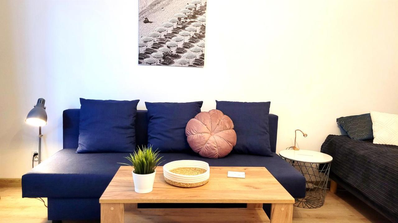 Great Life - Apartment Next To Metro Station วอร์ซอ ภายนอก รูปภาพ